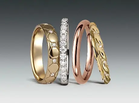 Layered focus rings Layered rings symbolising attentive collaboration